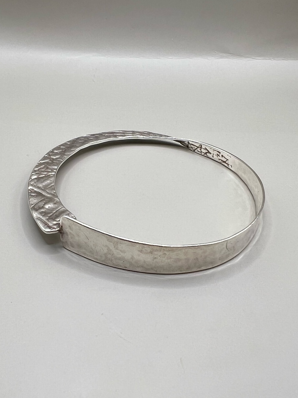 Silpada Rattlesnake Textured Bangle Bracelet B3321